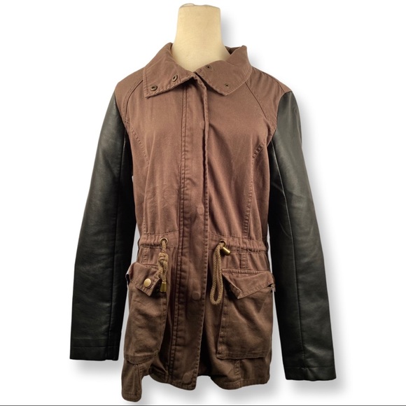 Brown and Tan Jacket - Picture 2 of 5